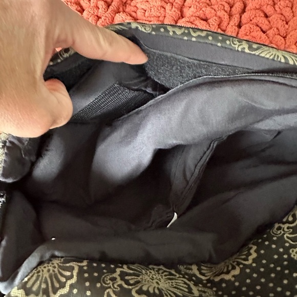 Petunia Pickle Bottom Floral Diaper Bag Backpack Embroidered Flower - Picture 3 of 6